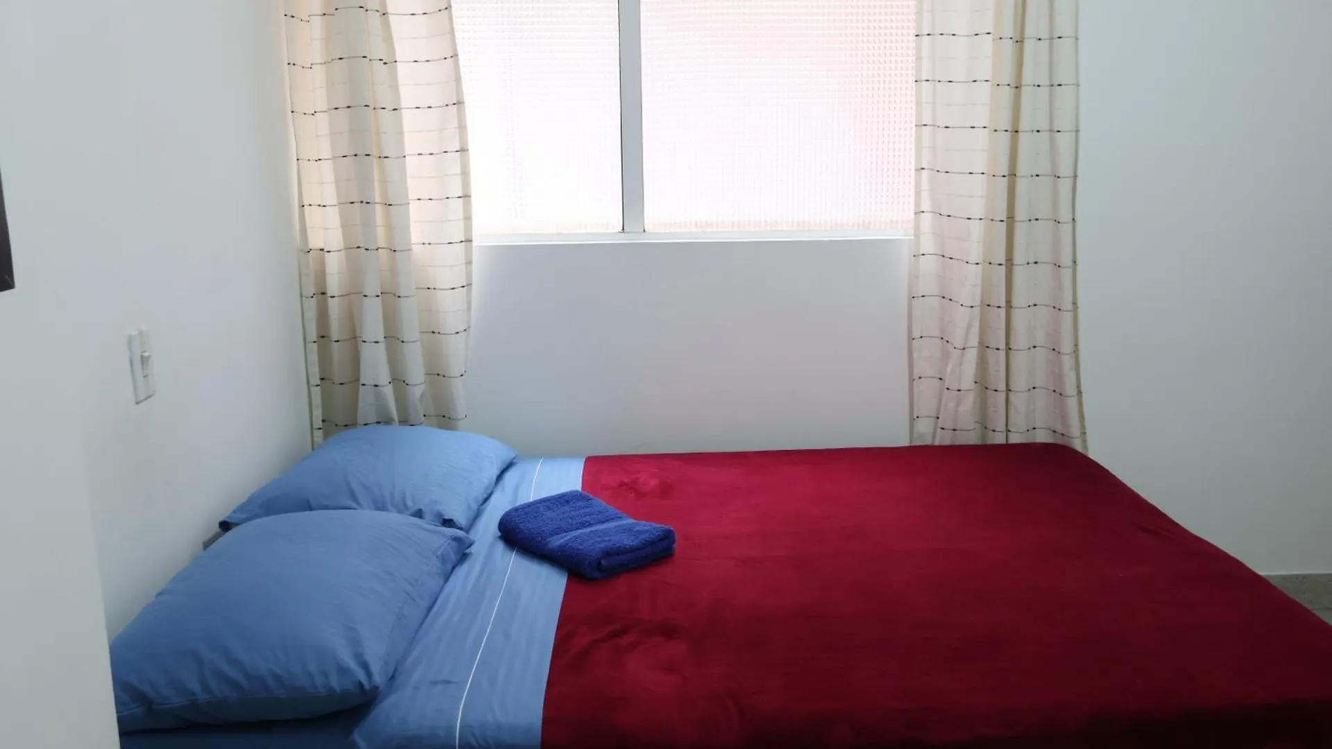 Homestay Living Poblado Manila 3020 Habitacion Doble Medellin